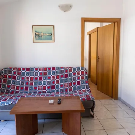 Julijana Apartment *